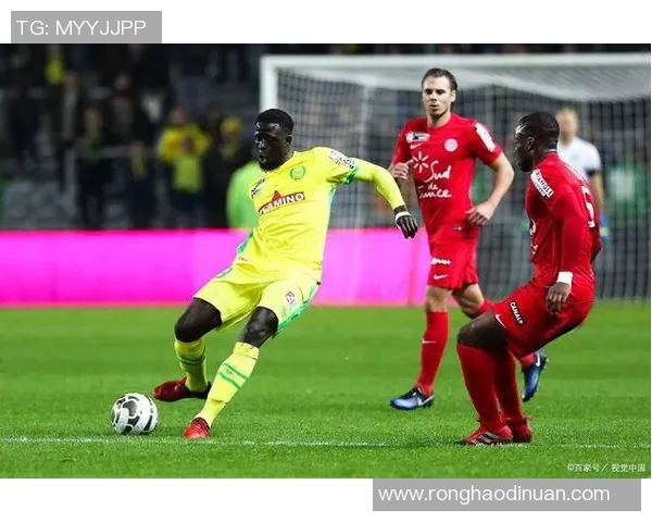 体彩南特对阵巴黎的比赛结果分析与精彩瞬间回顾