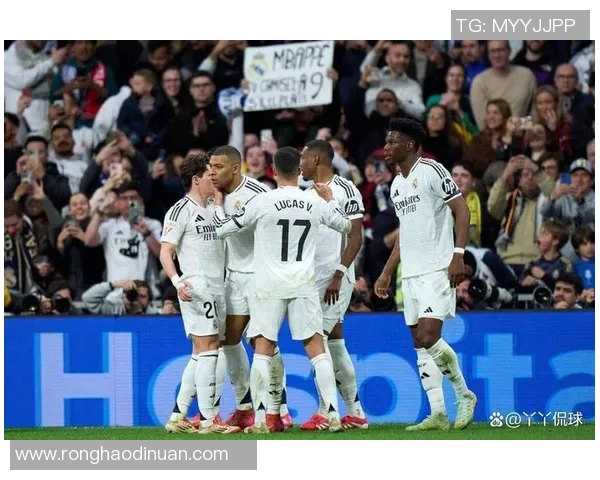 巴伦西亚篮球队迎战皇马全力争胜精彩对决即将上演 巴伦西亚篮球队迎战皇马全力争胜精彩对决即将上演